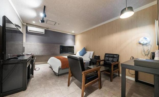 Motel Ilsan Blanc Kōyō Esterno foto