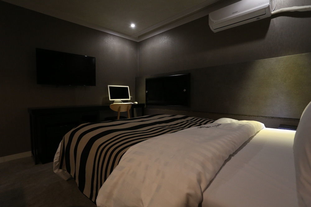 Motel Ilsan Blanc Kōyō Esterno foto